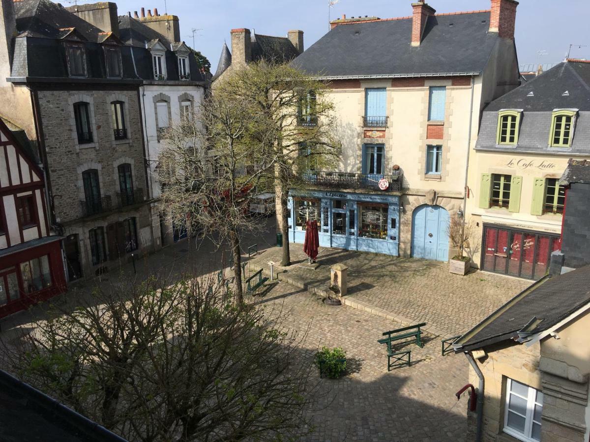 Appartement Situe Dans L'Hyper-Centre D'Auray Exteriér fotografie